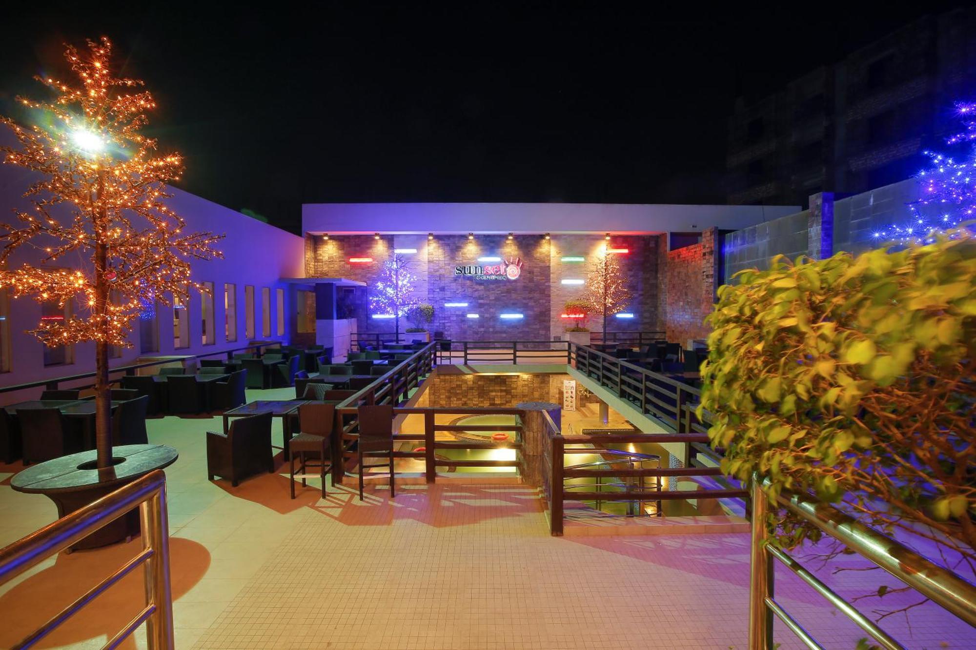 Long Beach Hotel Cox's Bazar Esterno foto