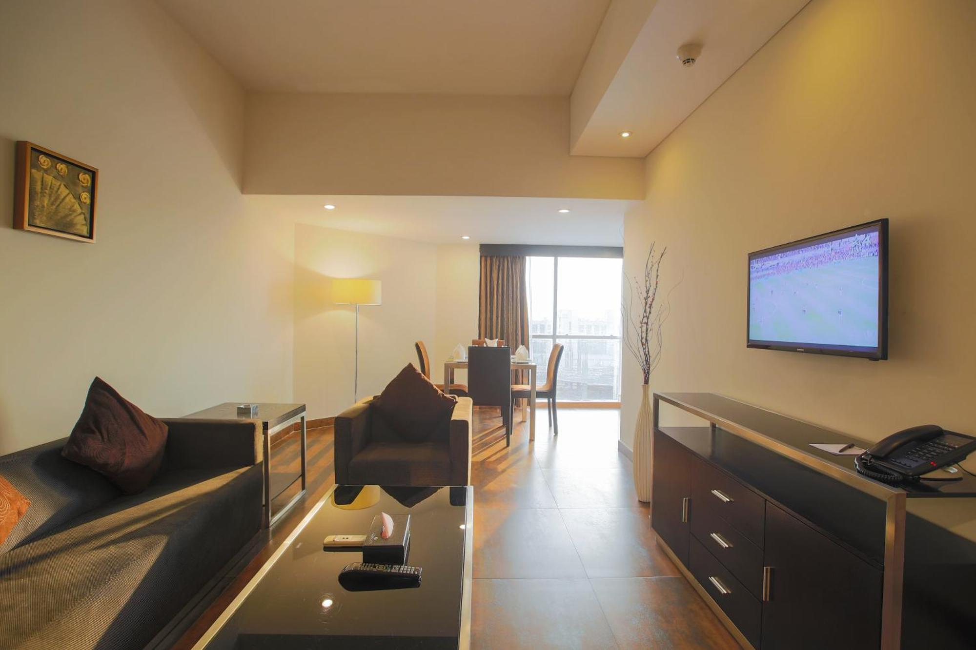 Long Beach Hotel Cox's Bazar Esterno foto