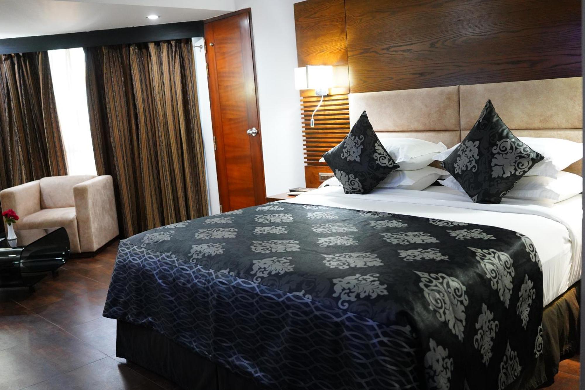 Long Beach Hotel Cox's Bazar Esterno foto