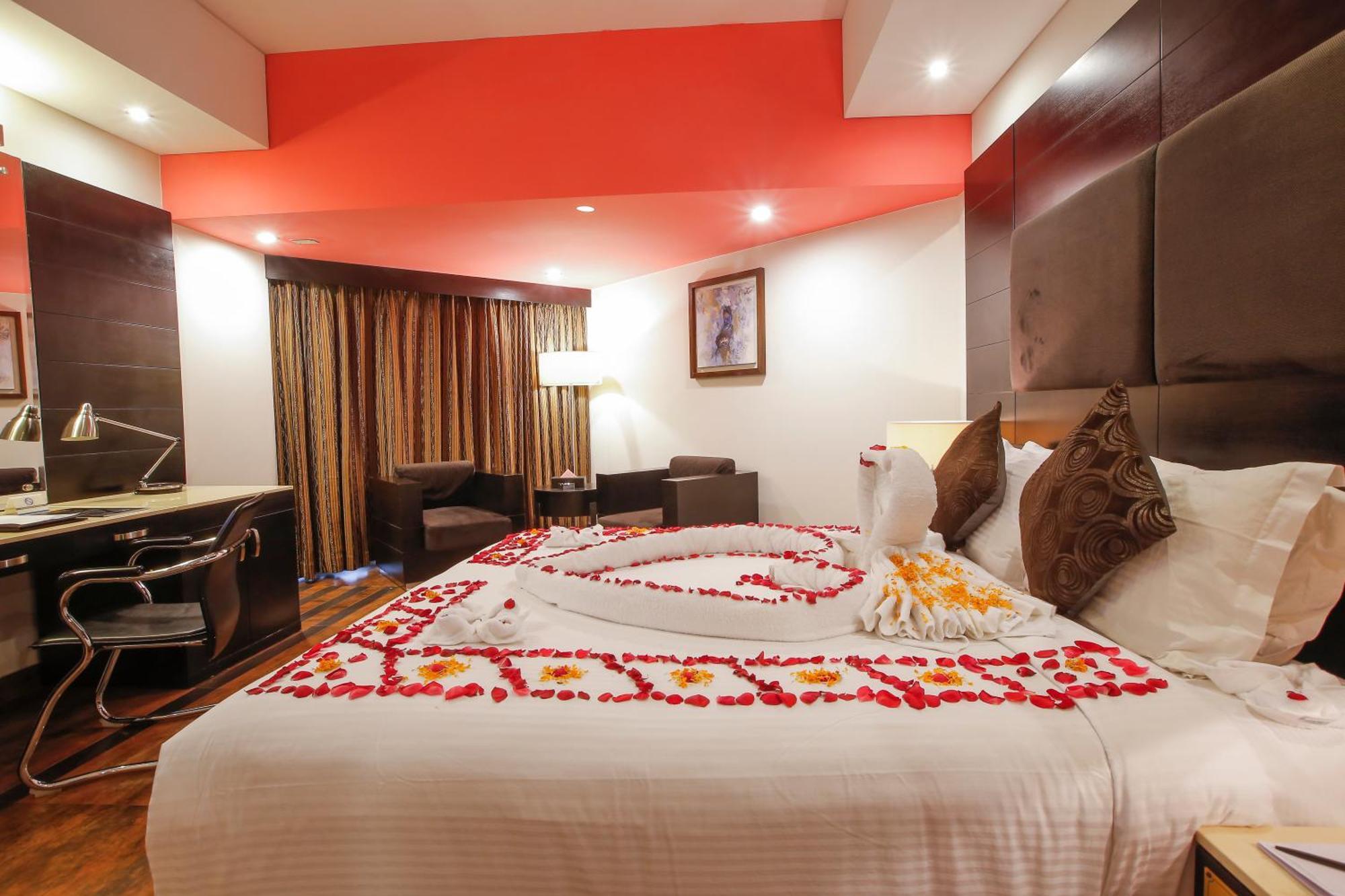 Long Beach Hotel Cox's Bazar Esterno foto